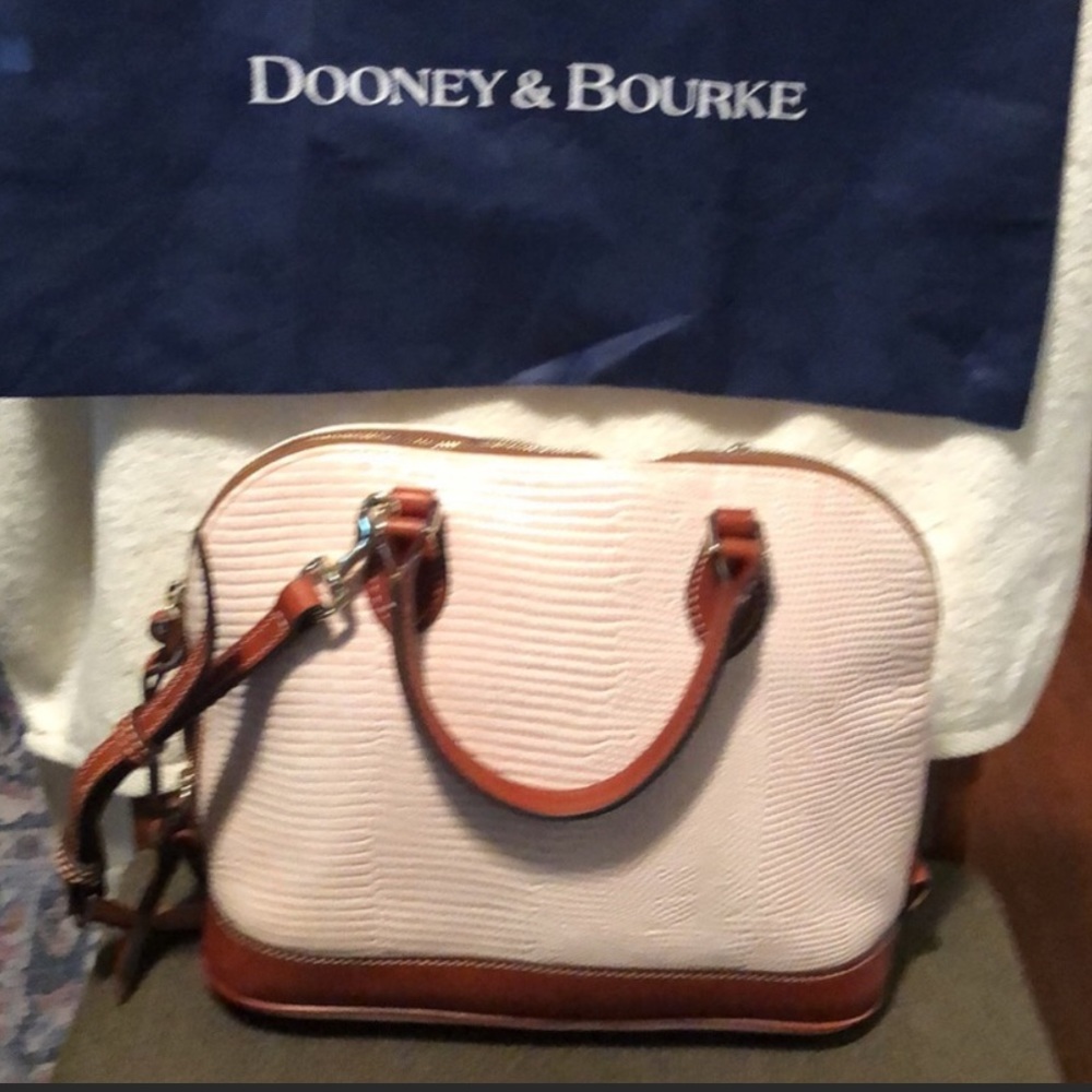 RARE HTF EUC Dooney and Bourke Lizard Leather Zip Zip Satchel crossbody in blush - Picture 7 of 13